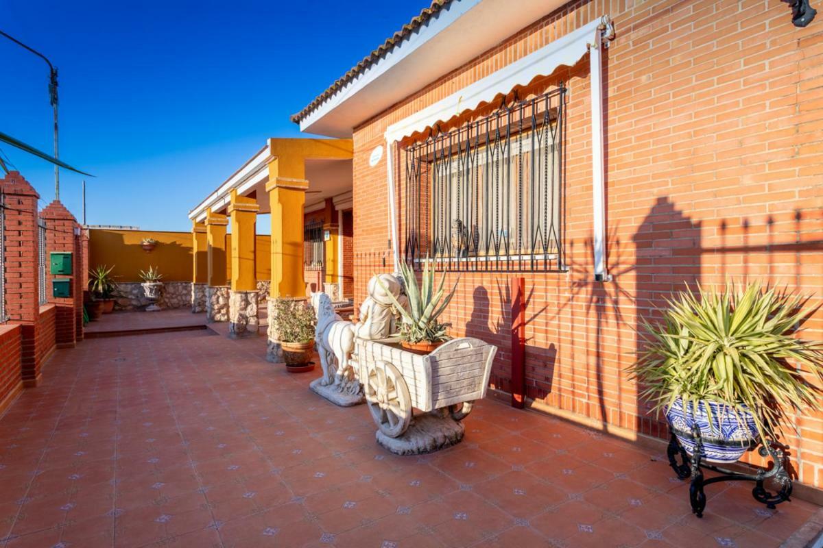 Casa Ludima Villa Fuentes de Andalucía Exterior photo